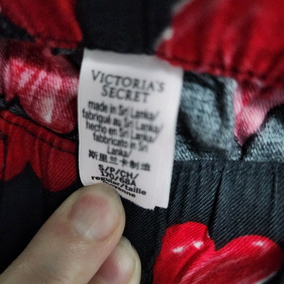 Black and Red Heart Patterned  Lounge Or Pajama Pants S - Picture 3 of 7